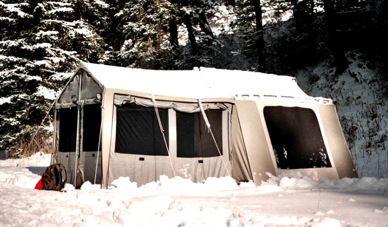 Safari Tents (Livingston, Montana, United States)