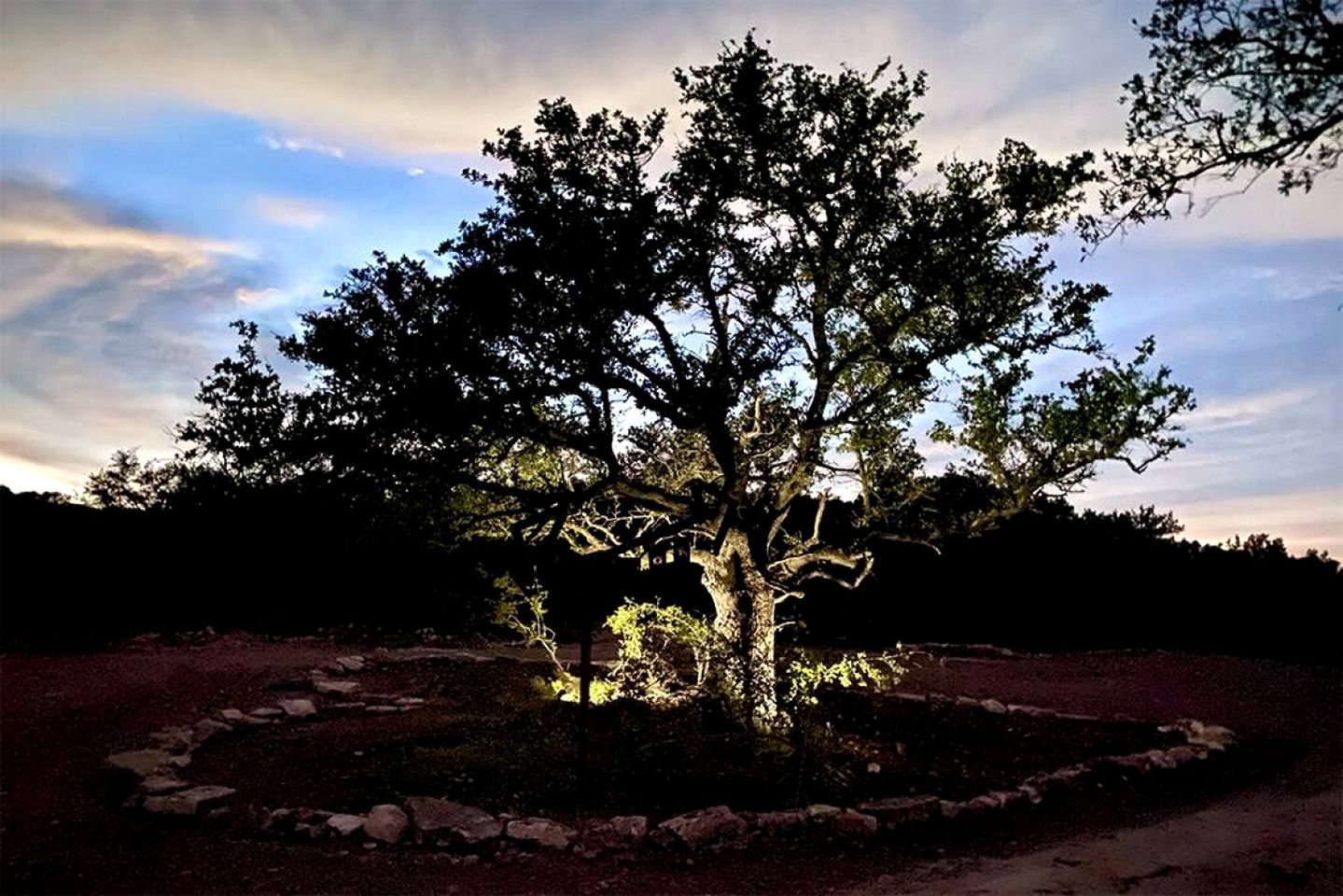 Gorgeous Glamping Dome near Marble Falls for Couples Getaways, Texas