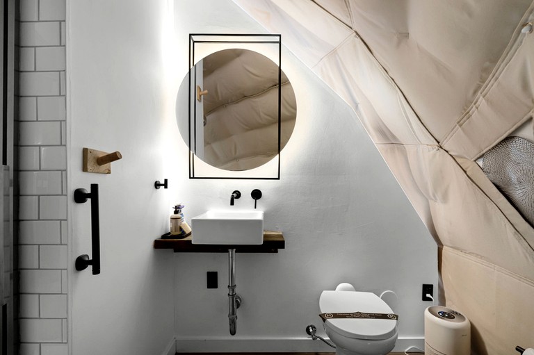 Domes (United States of America, Marble Falls, Texas)