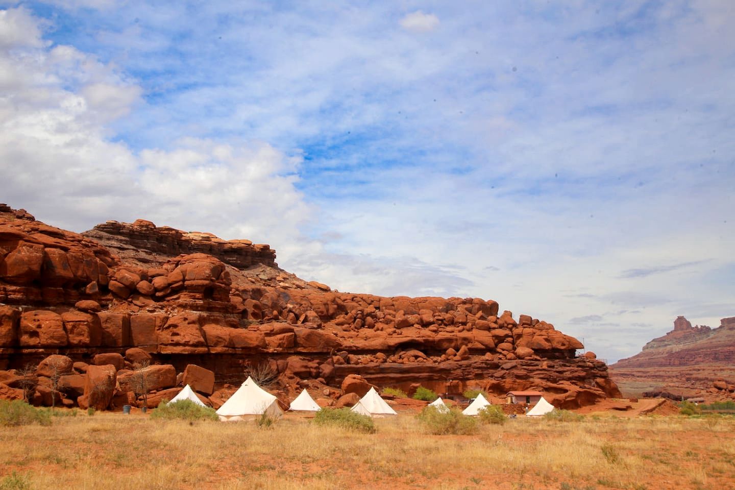 Beautiful Glamping Tent for an Unforgettable Family Escape near Canyonlands National Park in Moab, Utah