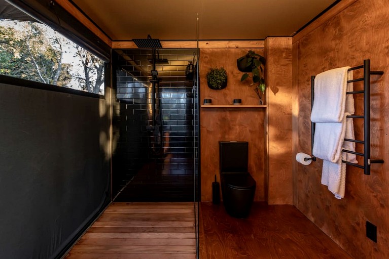 Safari Tents (New Zealand, Havelock North, North Island)
