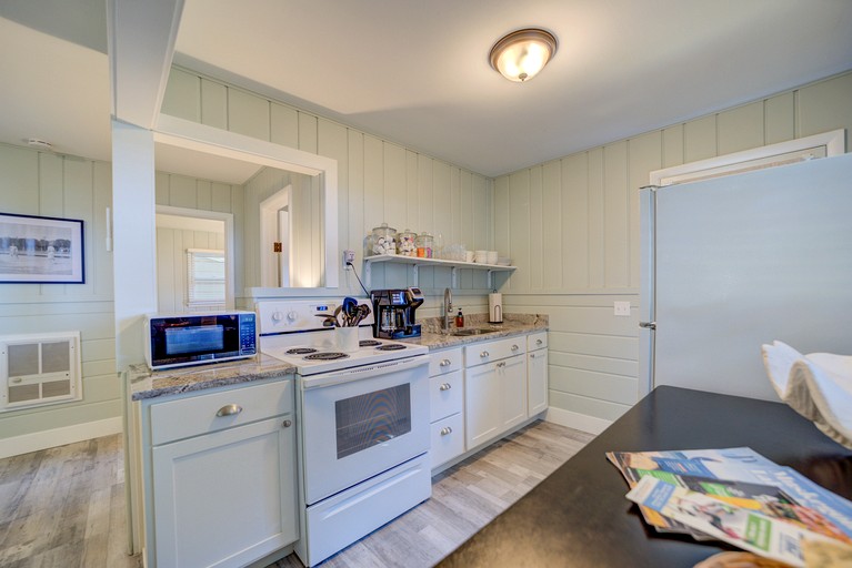 Cabins (United States of America, Muskegon, Michigan)