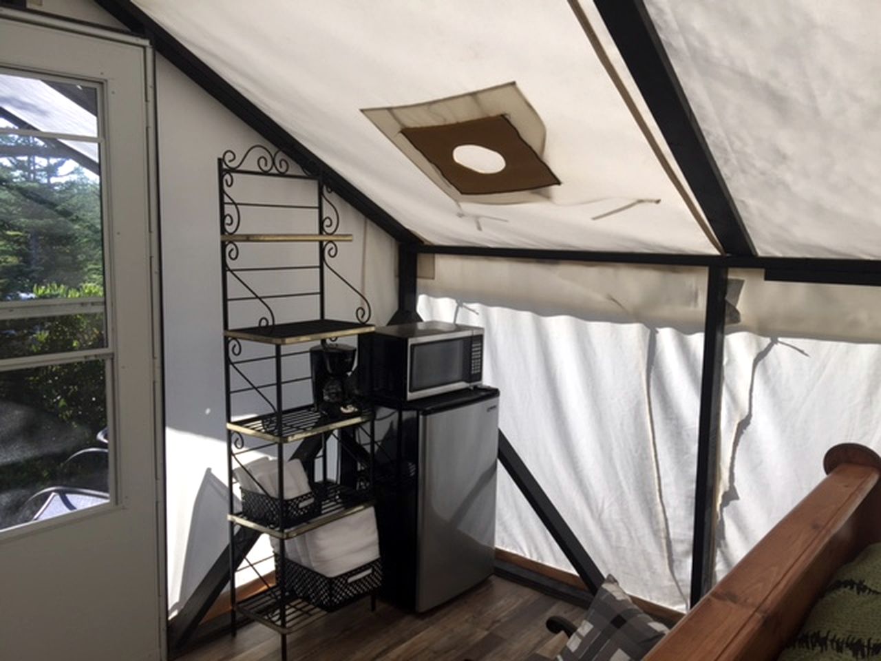 Gorgeous Safari Tent for a Glamping Getaway near Seattle, Washington