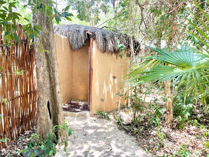 Domes (Mexico, Chemuyil, Quintana Roo)