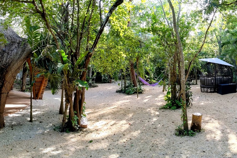Domes (Mexico, Chemuyil, Quintana Roo)