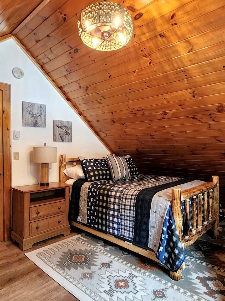 Charming Log Cabin with Hot Tub and Fireplace Minutes from Gore Ski Resort in New York