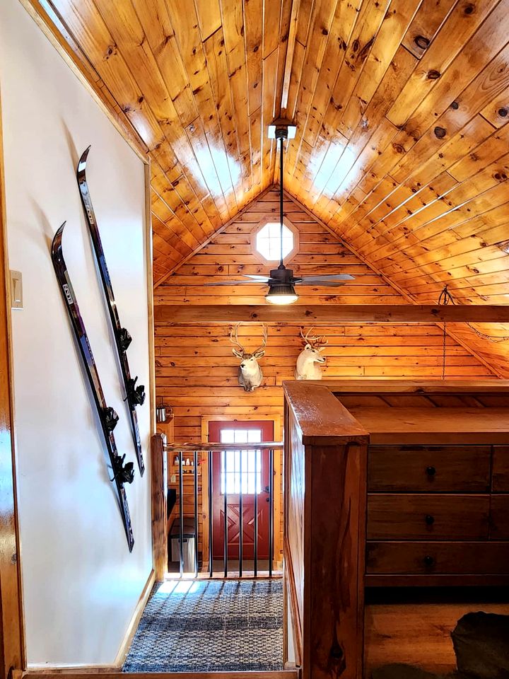 Deer Trail Lodge in North Creek, NY