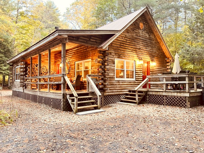 Cabins (United States of America, North Creek, New York)