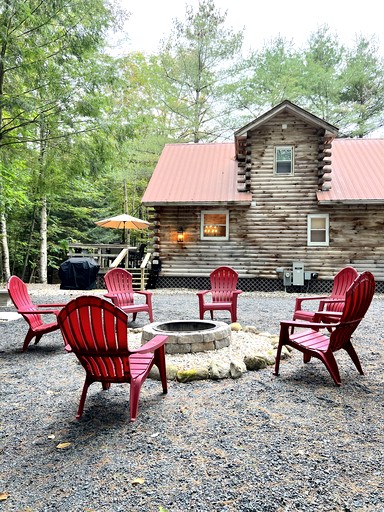 Cabins (United States of America, North Creek, New York)