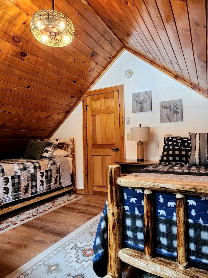 Deer Trail Lodge in North Creek, NY