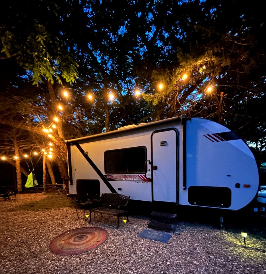 Unique Jungle-Style Glamping RV with 8-Foot Suspended Tree Tent near Creek Trails in Forestburg, Texas
