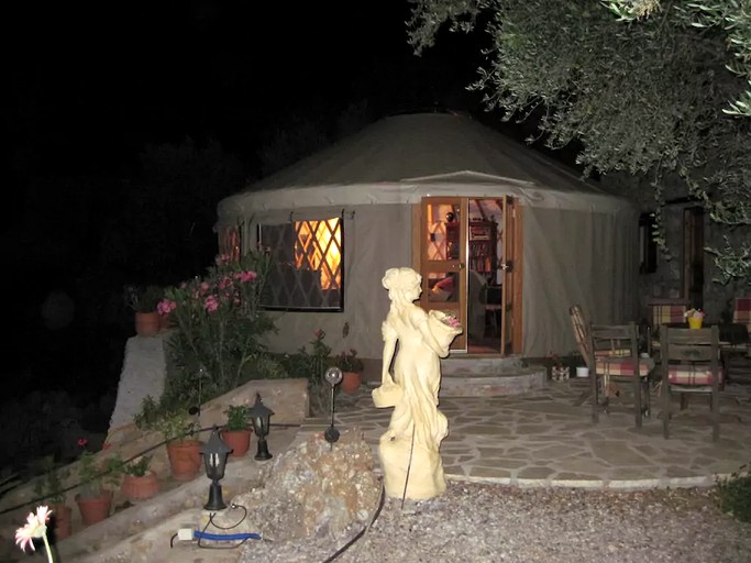 Yurts (Kalamata, Peloponnese, Greece)