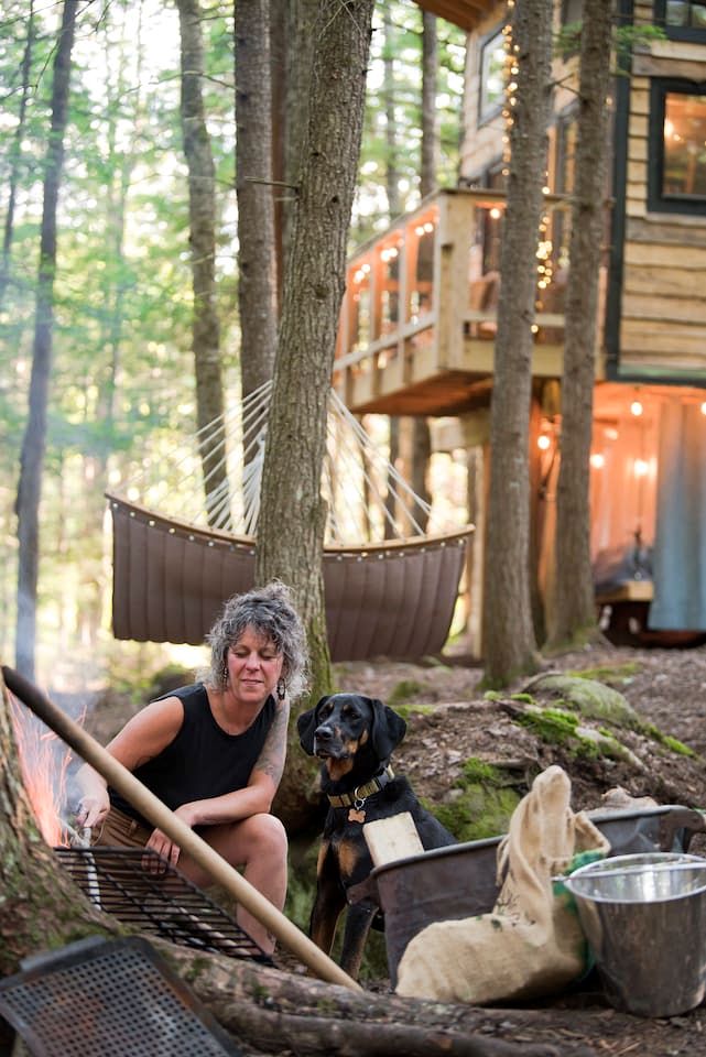 Cozy Treehouse with Sauna in Hardwick, VT