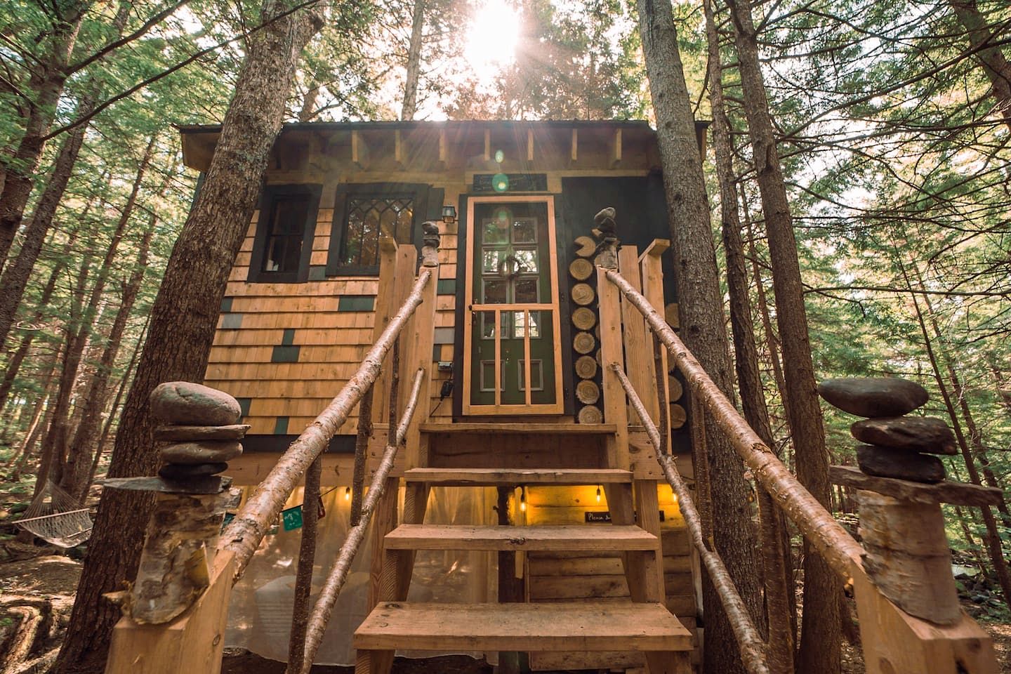 Cozy Treehouse with Sauna in Hardwick, VT