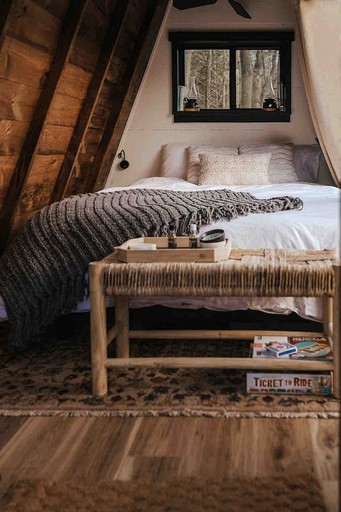 Cabins (United States of America, Elk Garden, West Virginia)