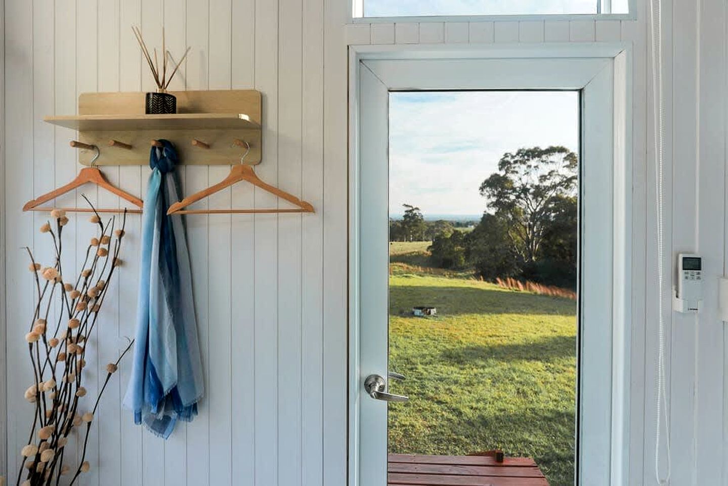 Serene Tiny House Rental Ideal for Glamping in NSW