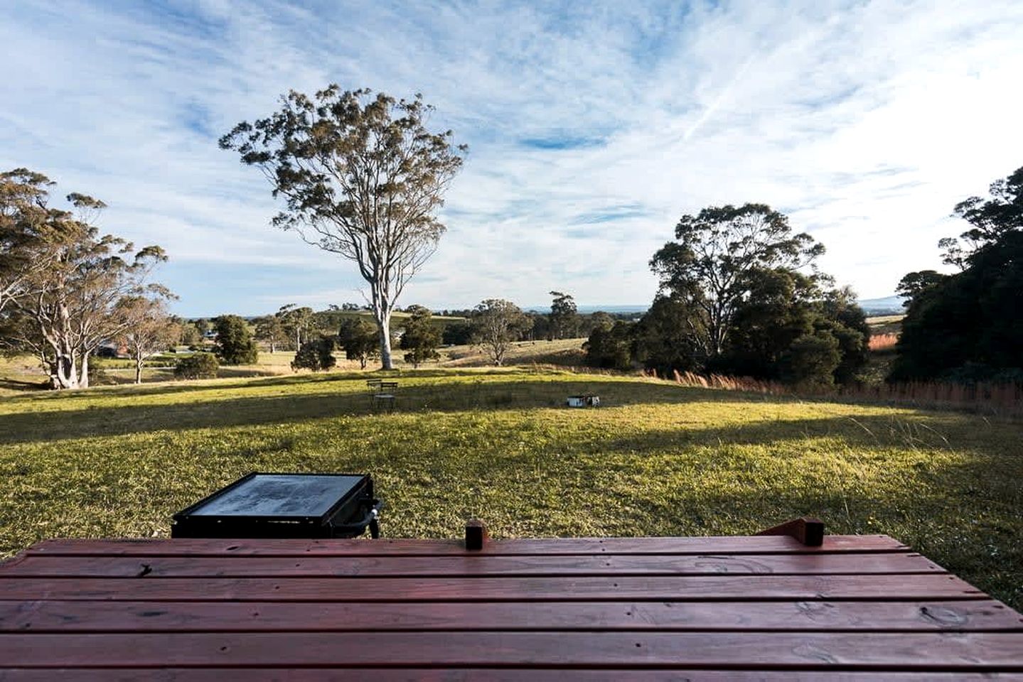 Serene Tiny House Rental Ideal for Glamping in NSW
