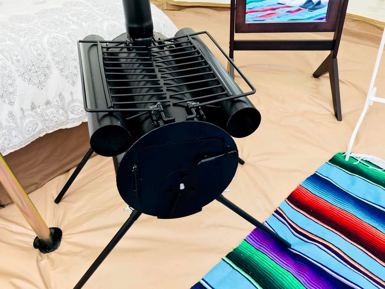 Enchanting Bell Tent for a Glamping Experience in Downtown Seattle, Washington