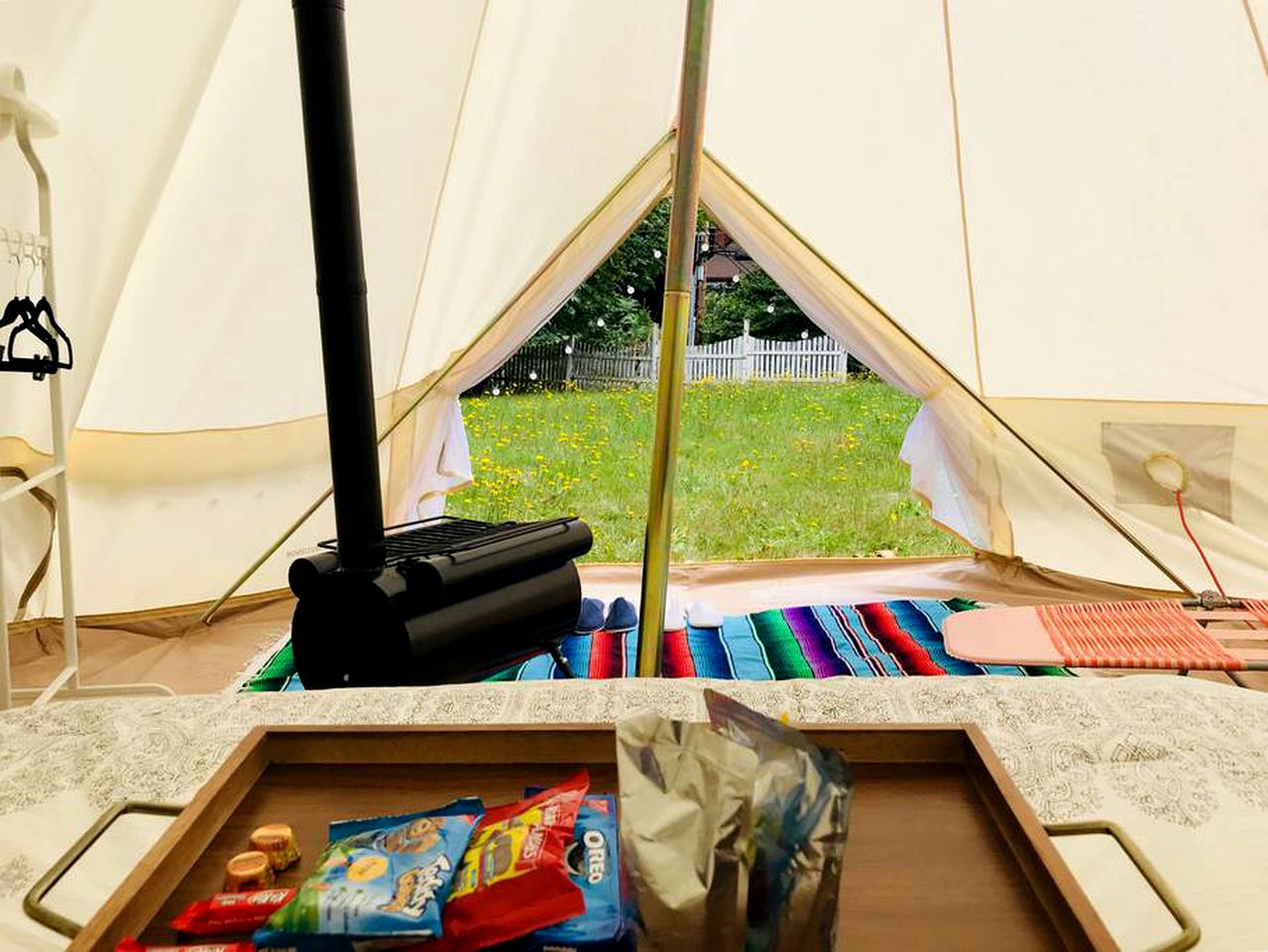 Enchanting Bell Tent for a Glamping Experience in Downtown Seattle, Washington