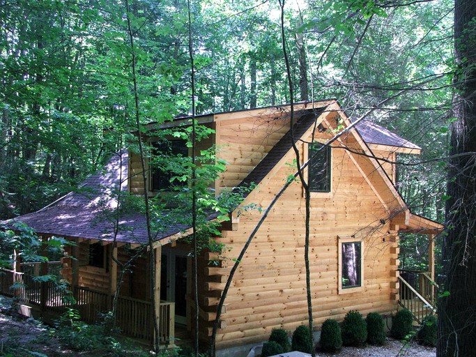 Log Cabins (Robbinsville, North Carolina, United States)