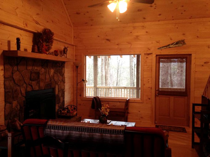 Cabins in the smoky Mountains, Log Cabins 45385, Robbinsville, United