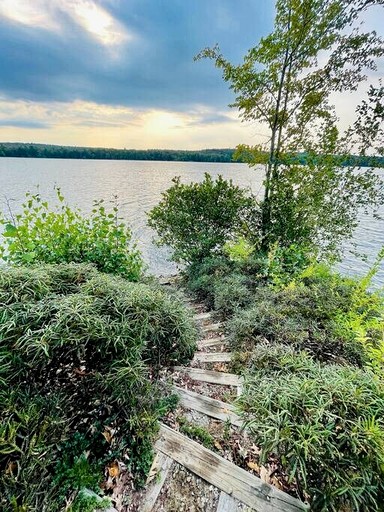 Bell Tents (United States of America, Monmouth, Maine)