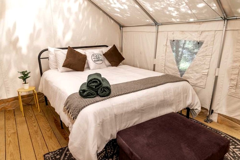 Safari Tents (United States of America, Broadalbin, New York)