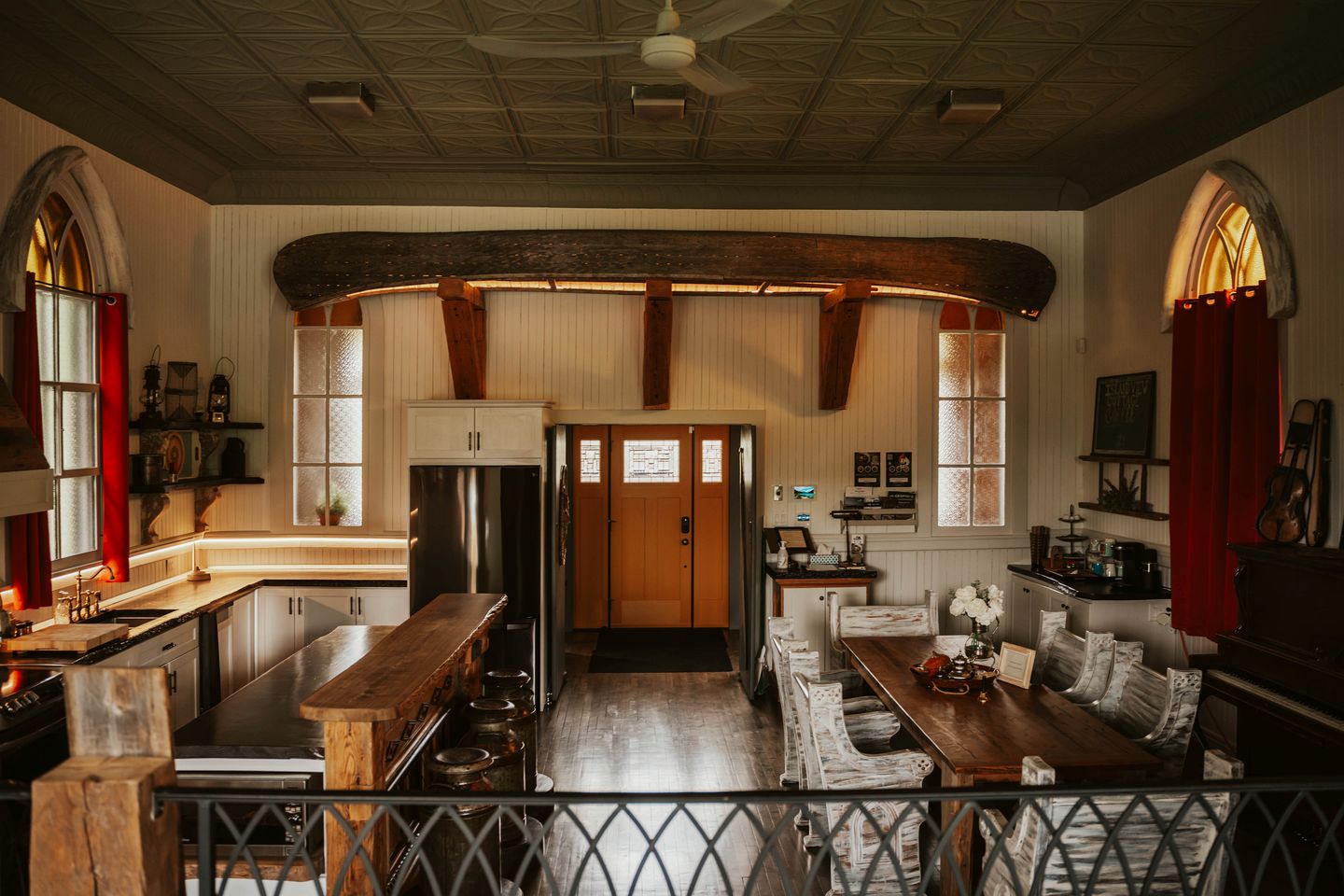 Glamping in a Renovated Church Cottage near Flatlands, New Brunswick