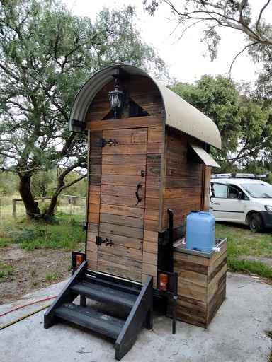 Vacation Rentals (Australia, --, --)