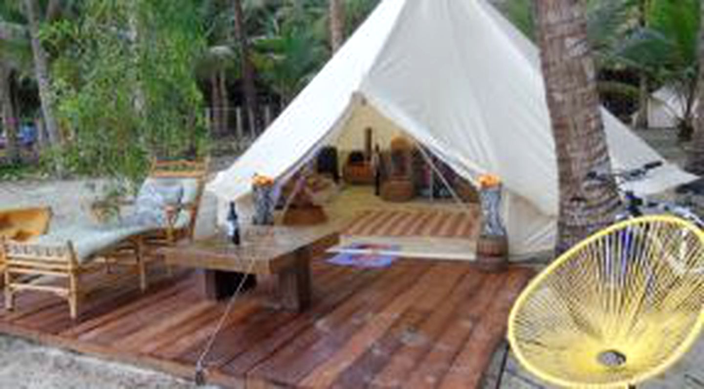 Peaceful Bell Tent with Magnificent Ocean Views on Siquijor Island, the Philippines