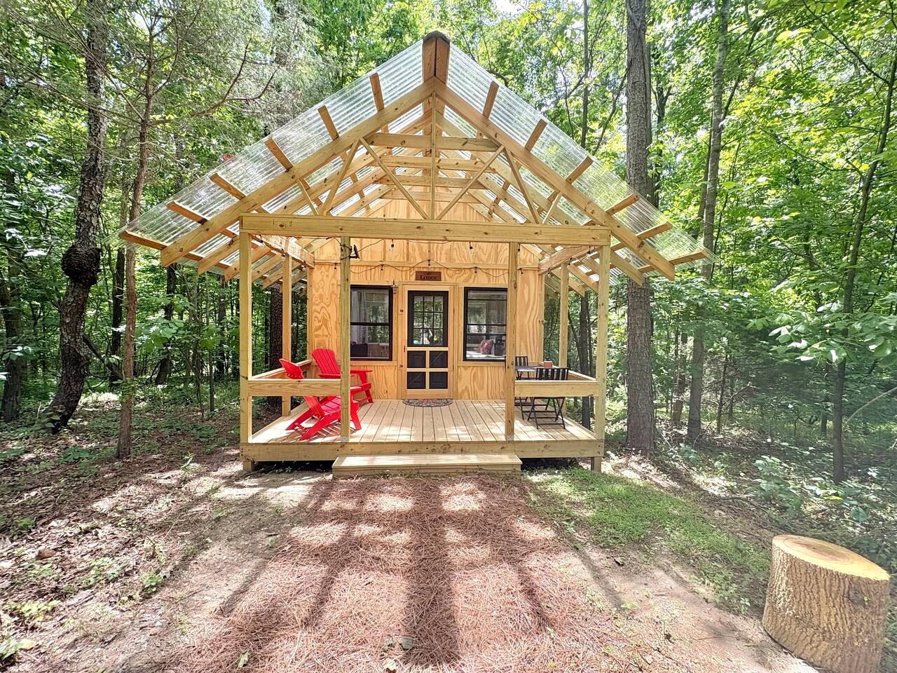 Peaceful Glamping Cabin with Clear Roof near Kerr Lake in Henderson, NC
