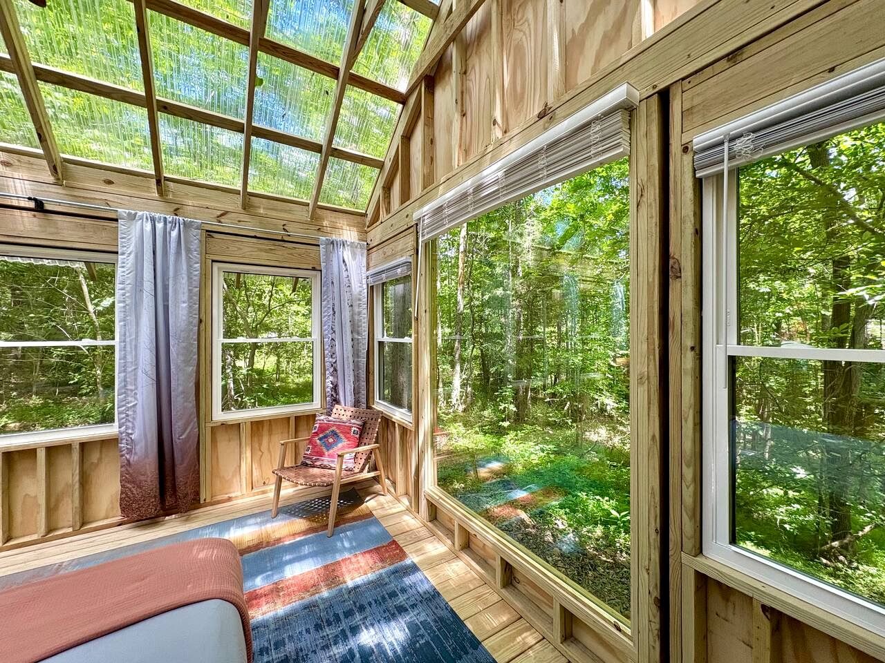 Peaceful Glamping Cabin with Clear Roof near Kerr Lake in Henderson, NC