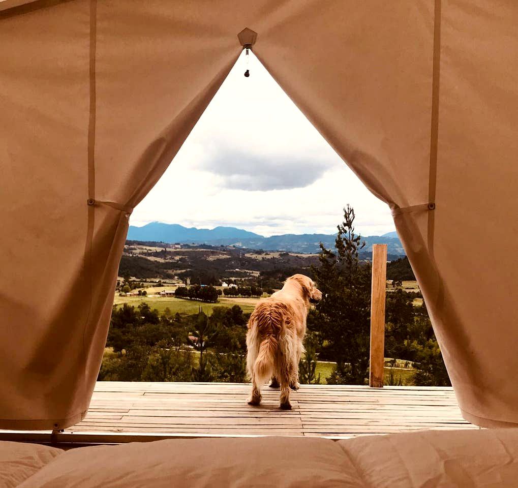 Idyllic Tented Cabin with Scenic Mountain Views in Paipa, Colombia