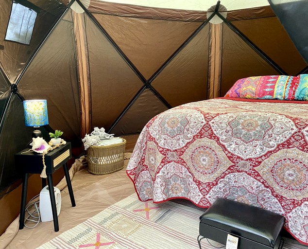 Bell Tents (United States of America, Seville, Florida)