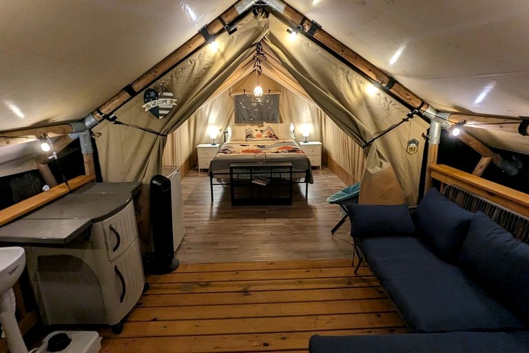 Safari Tents (United States of America, Coalmont, Tennessee)