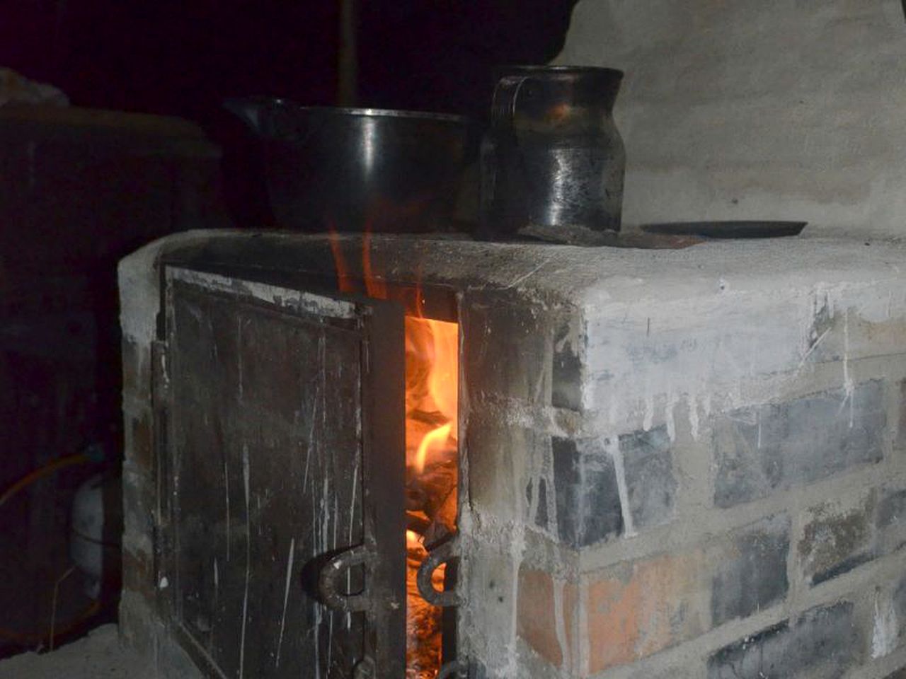 Luxury Camping Tent in a Forested Setting in Cundinamarca, Colombia