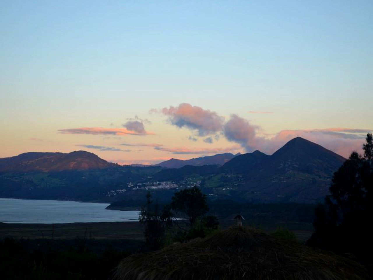 Luxury Camping Tent in a Forested Setting in Cundinamarca, Colombia