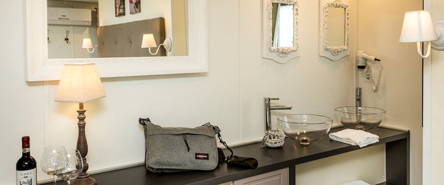 Luxury Cabin Rental Perfect for an Exciting Getaway in Cavriglia, Italy