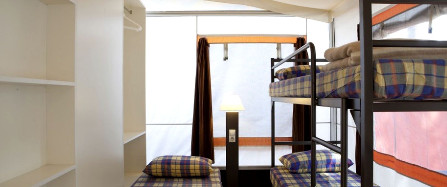Luxurious Tented Cabin Rental with a Deck in Cavriglia, Italy