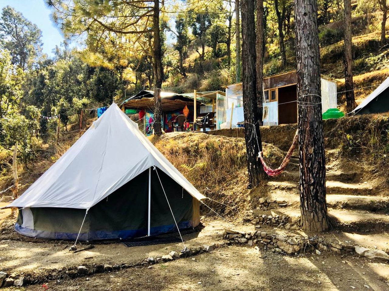 Glamping Tent Getaway with Beautiful Views of the Himalayas in Chamba, India