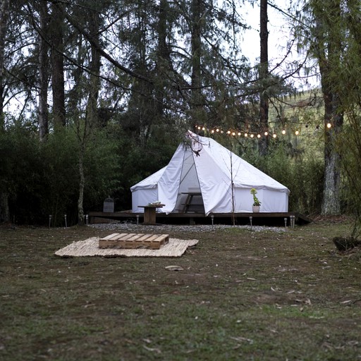 Bell Tents (Medellín, Antioquia, Colombia)