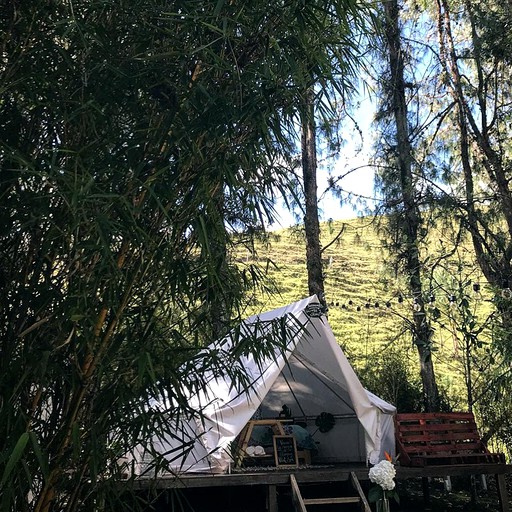 Bell Tents (Medellín, Antioquia, Colombia)