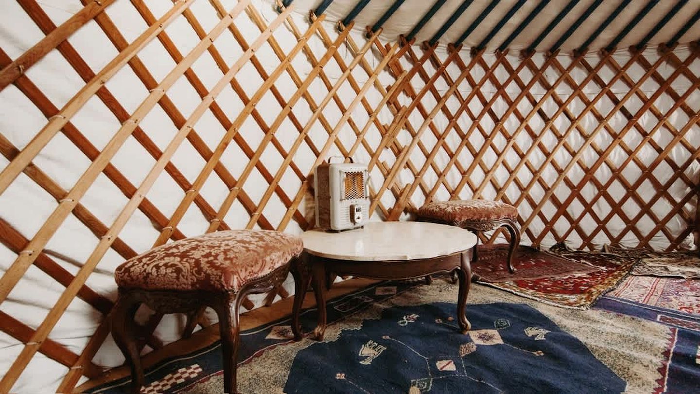 Authentic Mongolian Yurt in Sequoia National Forest, Perfect for a Glamping Retreat in Nature