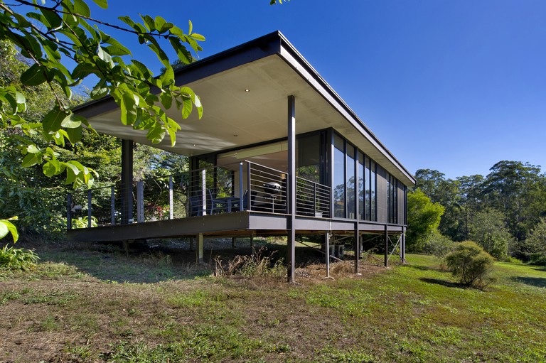 Villas (Glass House Mountains, Queensland, Australia)