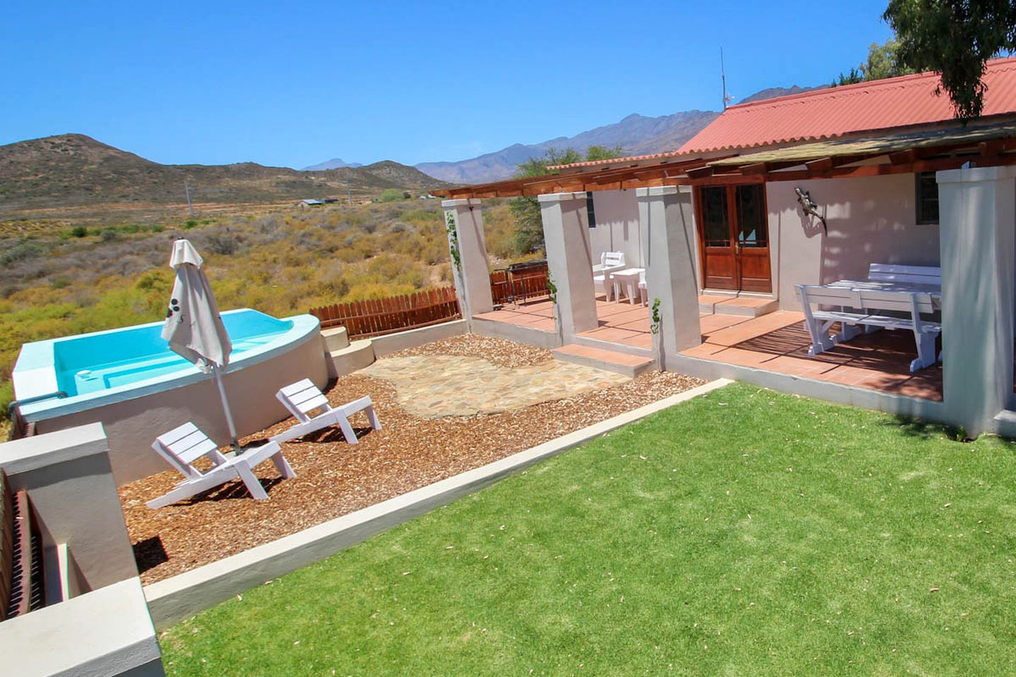 Cottage Rental on a Private Farm near Downtown Montagu, Western Cape