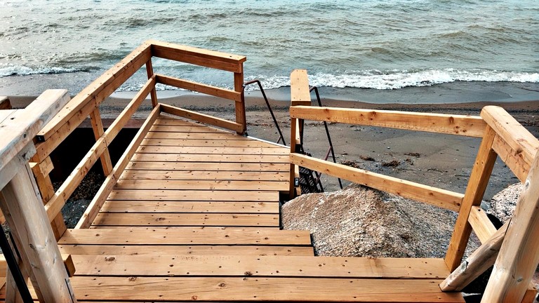 Cottages (Canada, Leamington, Ontario)