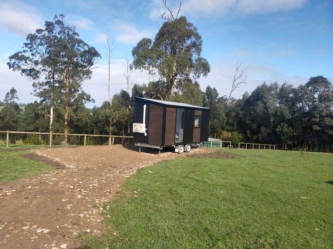Tiny Houses (Australia, Crossover, Victoria)