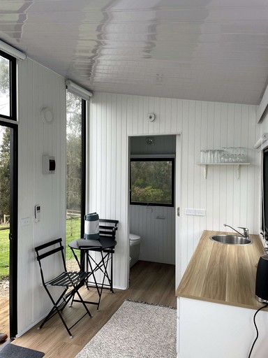 Tiny Houses (Australia, Crossover, Victoria)