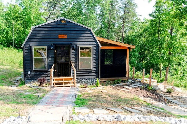 Cabins (United States of America, Chattanooga, Tennessee)