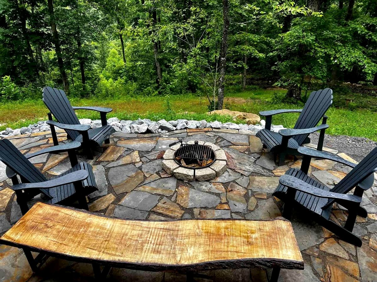 Glorious Glamping Space for Group or Family Gatherings in Tennessee's Beautiful Countryside